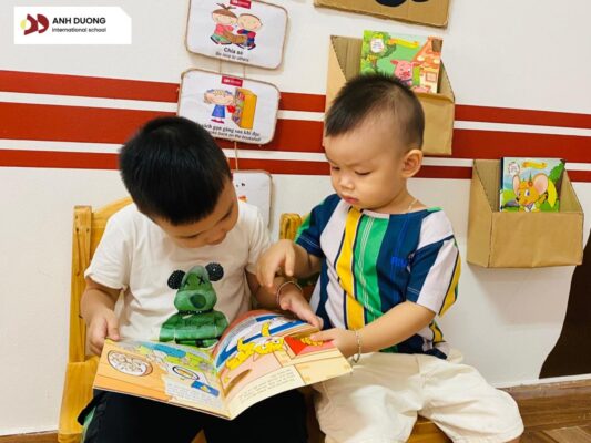 Sách giúp trẻ mầm non phát triển ngôn ngữ